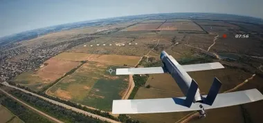 Теперь залетают на 100 км: РФ запускает рои дронов V2U с искусственным интеллектом (фото)