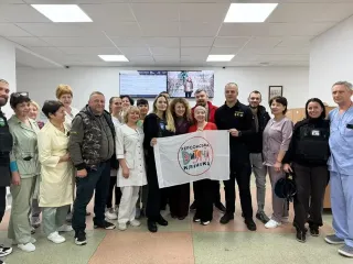 Анджелина Джоли в Херсоне: медики показали уникальные кадры с актрисой