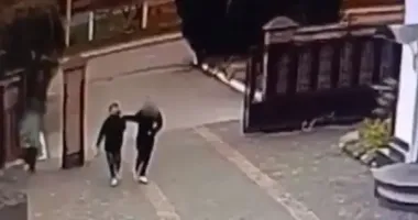 Чоловік напав на жінку на території жіночого монастиря в Білій Церкві - відео