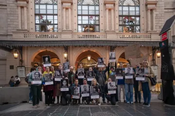 Россияне в Барселоне напали на активистов, которые вышли почтить память убитых украинских художников