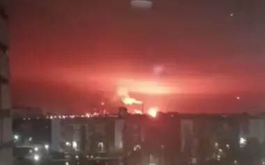 Drones attacked Saratov: fire broke out at oil refinery. VIDEO+PHOTO