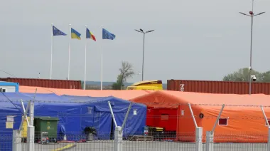 Из-за ударов РФ по энергосистеме приостановили работу пункта пропуска "Дьяковцы" на границе с Румынией