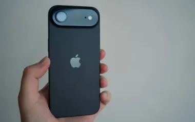 Apple переносит выпуск следующей модели iPhone Air: названа причина и сроки