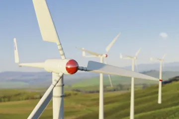 Ветрогенераторы сократили счета за электричество на миллиарды долларов: как это получилось