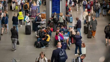 Минута доброты — и вся жизнь за решеткой: что никогда не надо делать во время путешествия