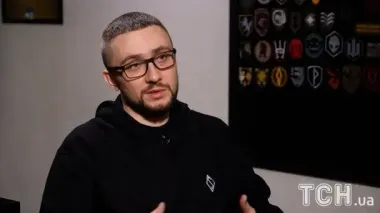 Стерненко розповів про велику проблему на фронті через корупцію: “Росія масштабує успіхи, Україна — ні”