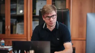 Голові Полтавської облради Біленькому не дали покурити кальян у "вихідний за свій рахунок": довелося приймати громадян прямо у кафе