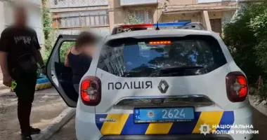 В Одесской области будут судить 34-летнюю женщину, которая облила растворителем и подожгла соседа