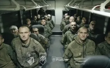 Defence forces captured 21 Russian soldiers in Donetsk region– Azov. VIDEO