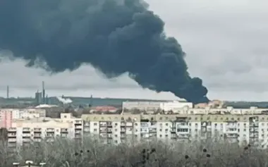 Russians strike industrial enterprise in Sumy with Lancet drone, city covered in smoke. PHOTO