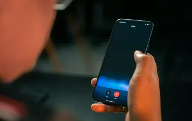 Google добавил в Pixel скандальную функцию из iPhone: в чем заключается проблема