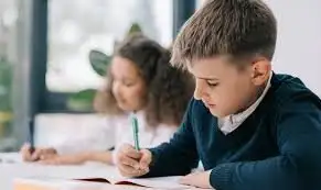 Учительница поделилась интересным способом привлечения родителей к обучению