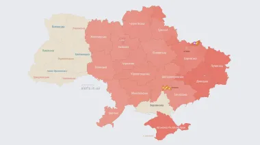 Росія масовано атакує Україну ударними БпЛА: у Києві та більшості областей працює ППО