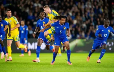 Турнирная таблица отбора ЧМ-2026: Украина выпала из топ-2 после разгрома в Париже