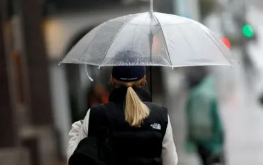 В Украину идет атмосферный фронт: где завтра ждать дождей и похолодания