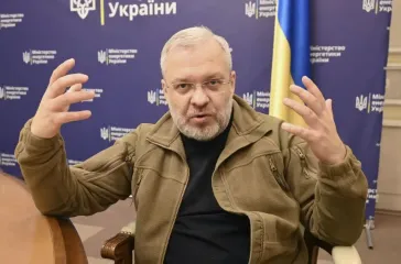 "Ночевал перед обысками": Галущенко жил в арестованном доме соратника Януковича, — Железняк