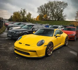 В Киеве засветился нетипичный экстремальный спорткар Porsche за 12 миллионов (фото)