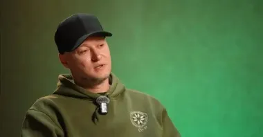 Лидер "Бумбокса" Хлывнюк отказался переводить русскоязычные хиты и объяснил позицию: "Это мои дети"