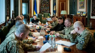 Зеленский: Россия провалила очередной срок захвата Покровска и Купянска