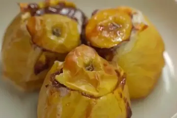 Эти яблоки следует запечь сегодня: 4 рецепта невероятных начинок, которые покорят осень