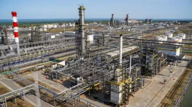 Ukrainian forces strike Russia's Novokuybyshevsk oil refinery