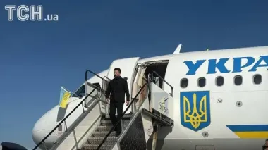 Зеленський прибув з офіційним візитом до Афін