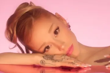 Как изменилась Ариана Гранде: от детской звезды до музыкальной иконы (фото)