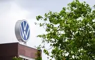 Volkswagen відкладає інвестиційну програму через фінансову кризу