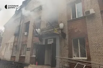 Удары по Днепру повредили редакции "Суспильного" и "Украинского радио" (фото)