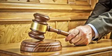 Вымышленный грабеж в Киеве: 25-летняя менеджер компании присвоила средства клиента (фото)