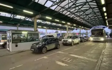 US has deported 50 Ukrainians: first group was returned via Shehyni checkpoint