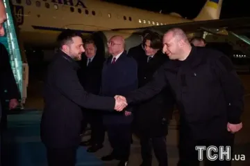 Зеленський прибув до Туреччини: названа мета візиту