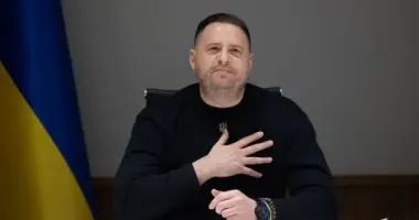 У ЗМІ повідомляють про паніку в ОП через можливу підозру Єрмака