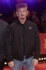 Відомий продюсер здивував мізерною сумою гонорару Шона Пенна за знімання в українському фільмі