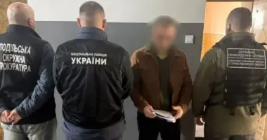 Житель Одесщины, находясь в СИЗО, организовал схему незаконной переправки мужчин за границу