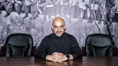 Миллионы после отставки: как живёт и зарабатывает экс-глава Агентства восстановления Мустафа Найем