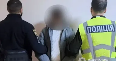 У Дніпрі затримали чоловіка, який завдав тяжких ножових поранень 24-річній жінці