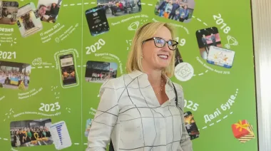 Head of US embassy says she had "constructive talks" on peace with Kyiv