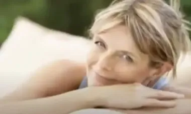 Їсти десерти та худнути: як жінкам під час менопаузи не набрати зайвих кіло