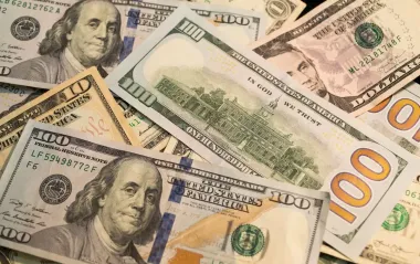 Доллар и евро подорожали в обменниках