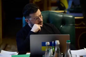 "Работаем над документом". Зеленский отреагировал на мирный план Трампа