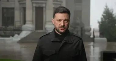 Зеленский обратился к украинцам: страна стоит перед трудным выбором