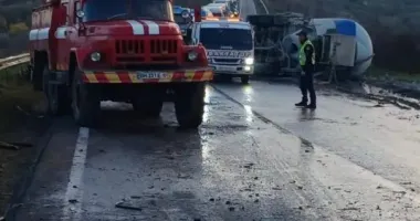 На трасі Одеса–Рені вантажівка зіткнулася з легковиком: є загиблі