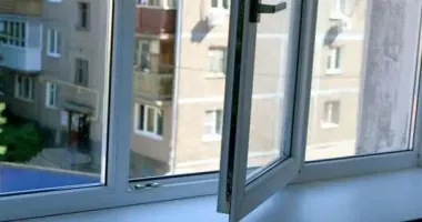 В Ивано-Франковске расследуют смерть выпавшей из многоэтажного дома женщины