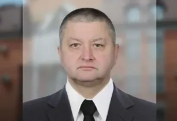 Дешеві квартири, зникла Tesla та тиша у деклараціях податківця Сергія Левченка