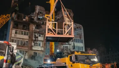 Атака России на Тернополь — из-под завалов достали тело еще одной женщины