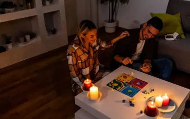 Какие сегодня графики отключения света в Украине: полный список по областям