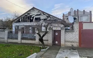 Consequences of enemy strikes on Kherson region: Four dead and 11 wounded, civilian objects damaged. PHOTOS