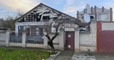 Ворог завдав ударів по житлових районах Херсонщини: четверо загиблих та 11 поранених