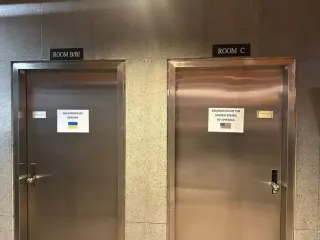 У Женеві розпочалися переговори делегацій України та США